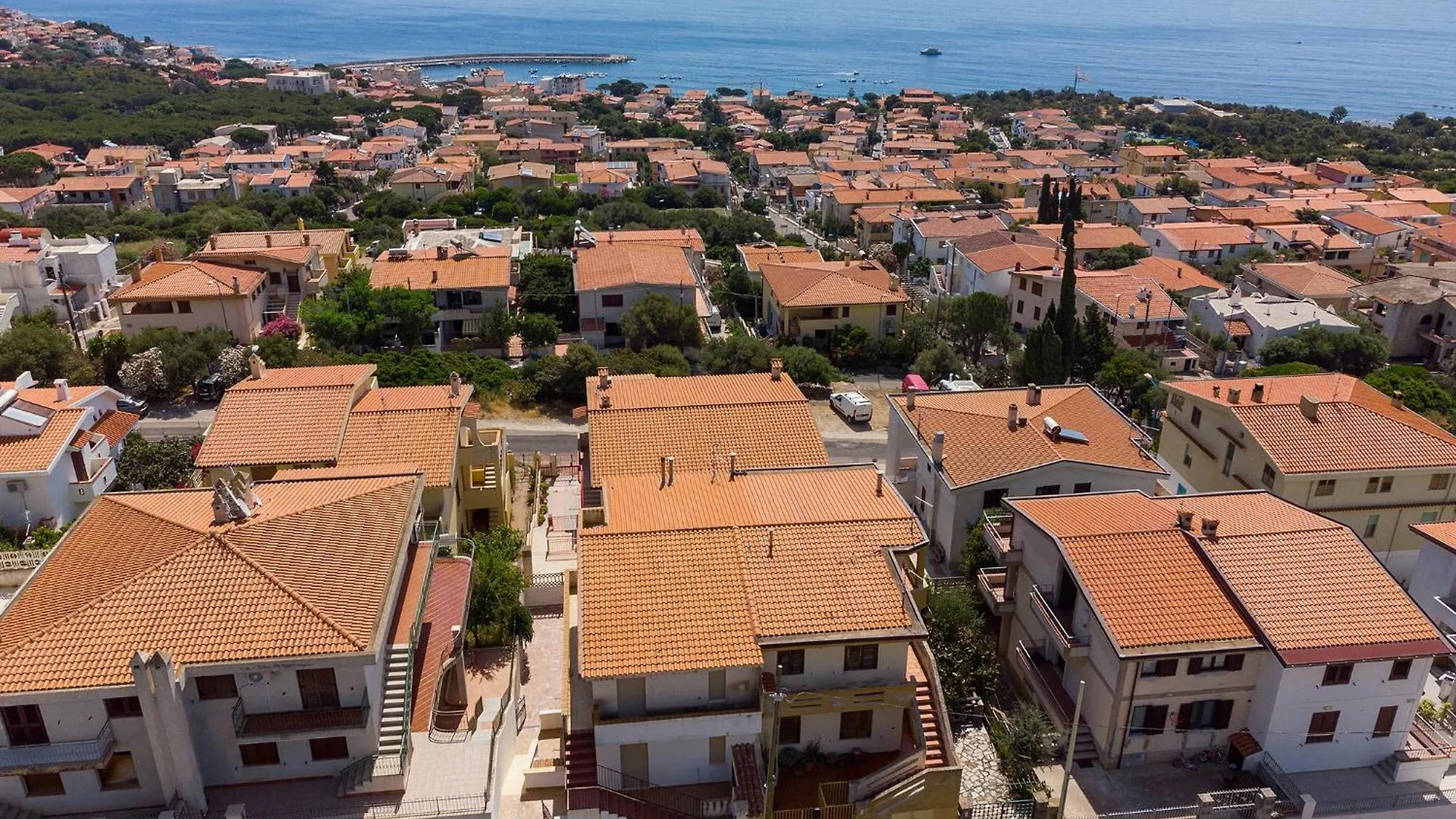 Casa Con Ampio Cortile Apartment Cala Gonone Italy